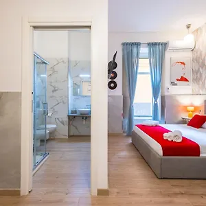  Apartment Pop Art House
