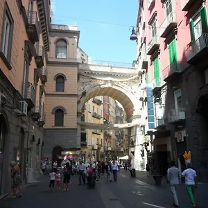  Apartment Incanto A Chiaia
